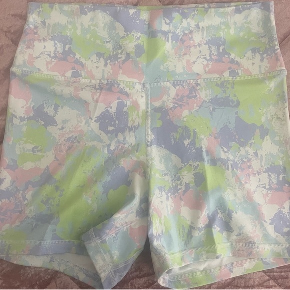 Fleo high contour shorts size Large ( Selling each pair for $20) - Picture 7 of 12